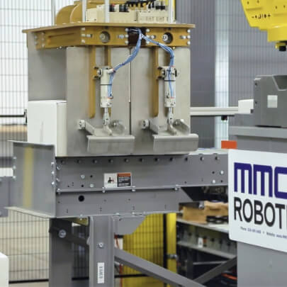 Custom End-of-Arm Tooling Design, robotic palletizers, robotic palletizing, robotic palletizer, palletizing robot