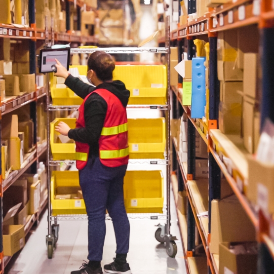 Smart Cart in Warehouse Aisle